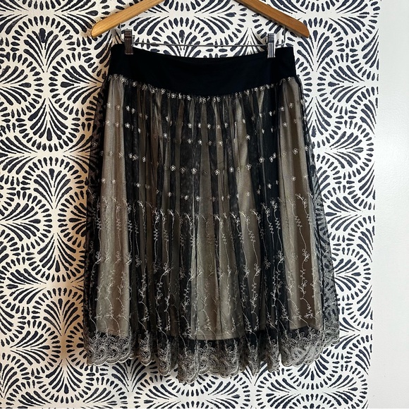 New York & Company Embroidered Lace Overlay Whimsy Skirt - Picture 4 of 11
